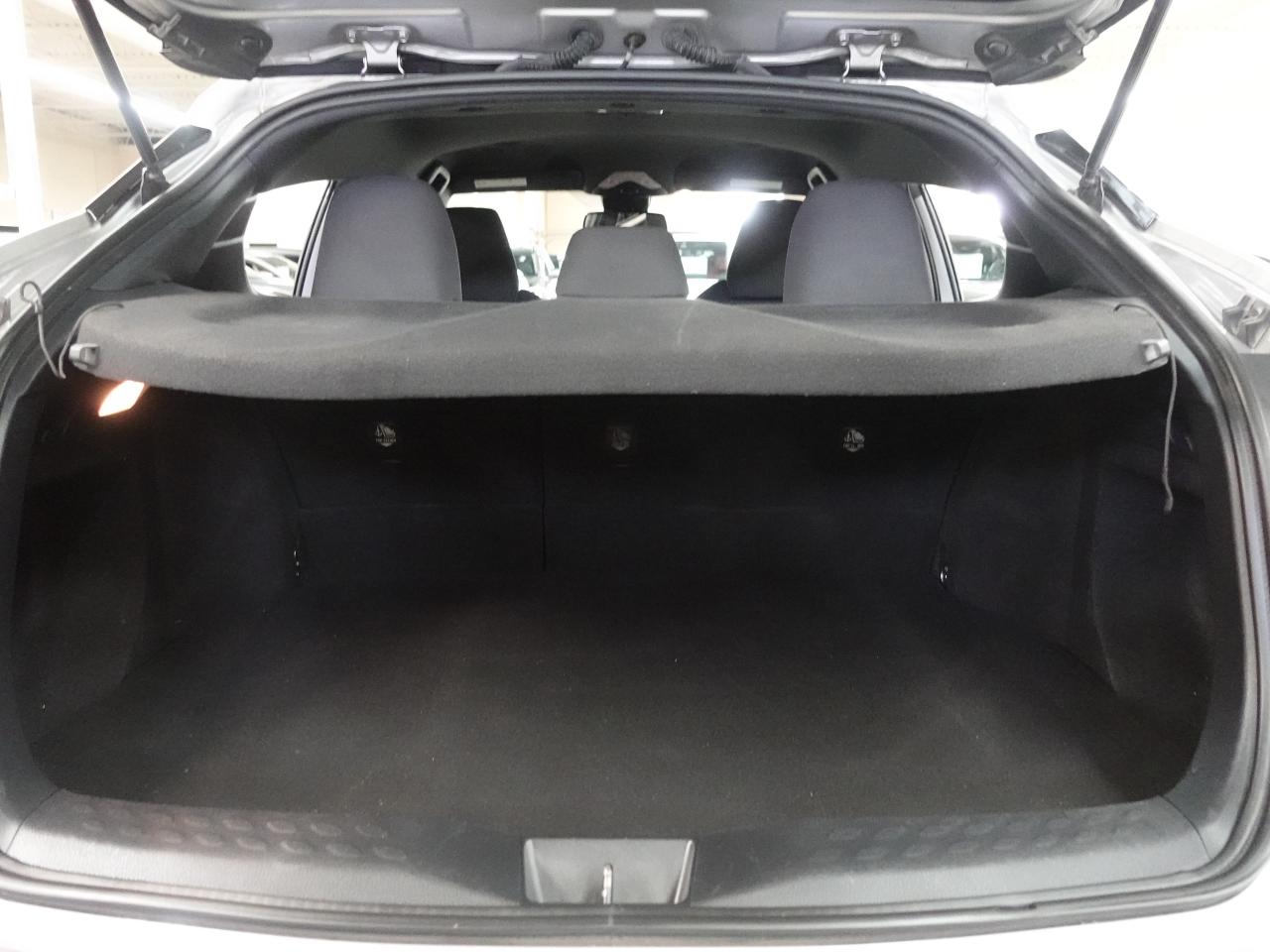 2019 Toyota C-HR LE | LaneDep | ACC | Backup Cam | CarPlay