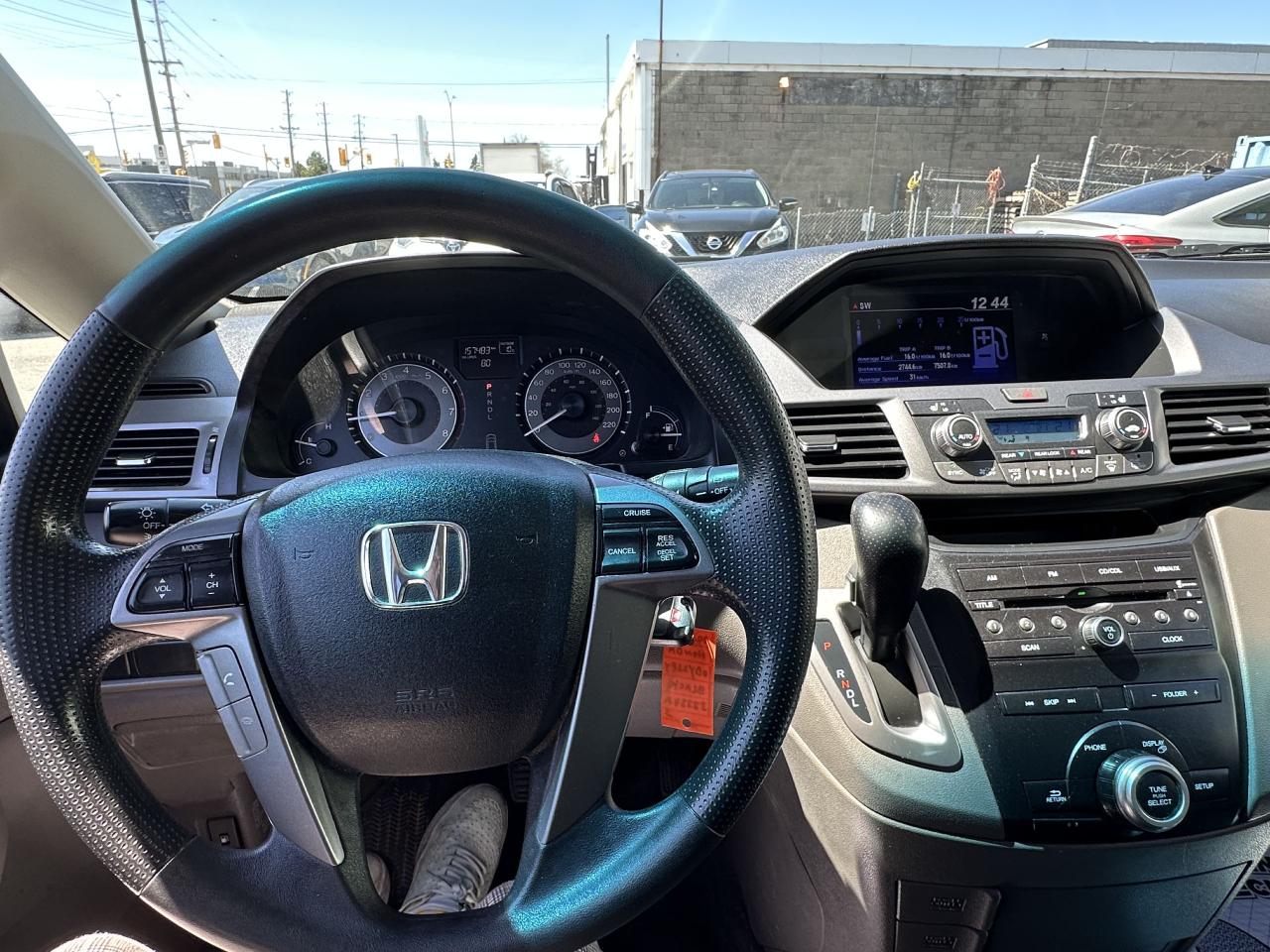 2013 Honda Odyssey EX - Photo #9