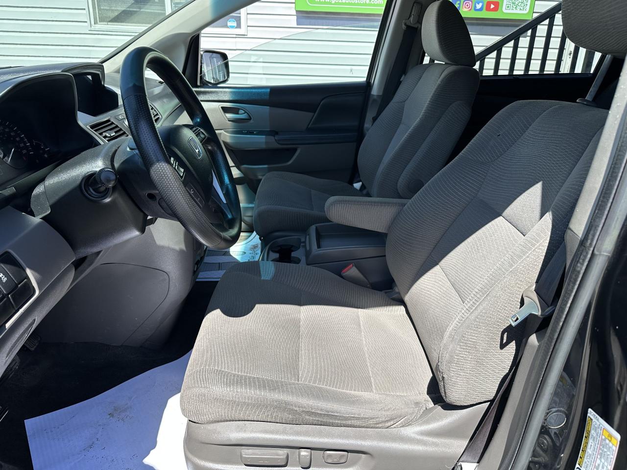 2013 Honda Odyssey EX - Photo #10
