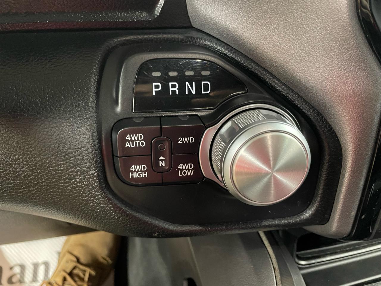 2021 RAM 1500 SPORT 4X4 CREW CAB 5'7" BOX Photo42