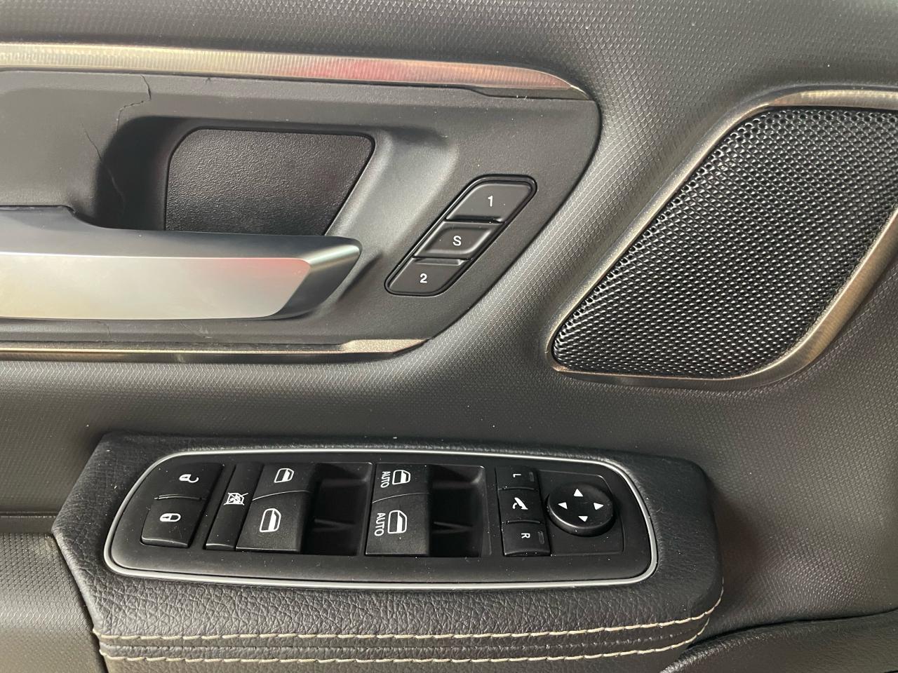 2021 RAM 1500 SPORT 4X4 CREW CAB 5'7" BOX Photo35