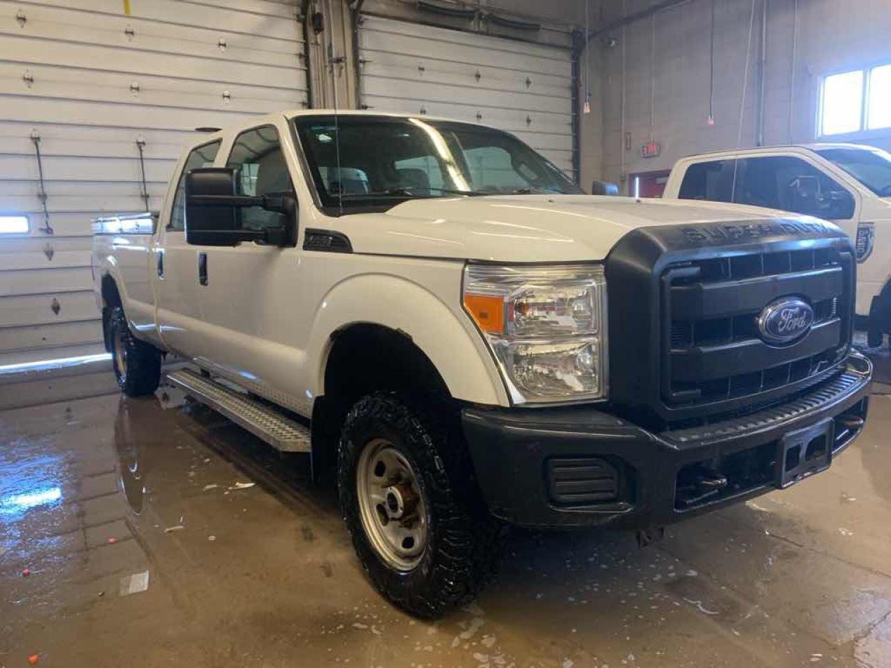 2016 Ford F-350 Super Duty - Photo #3