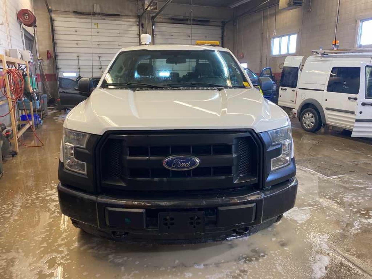 2016 Ford F-150 SUPER CAB - Photo #2