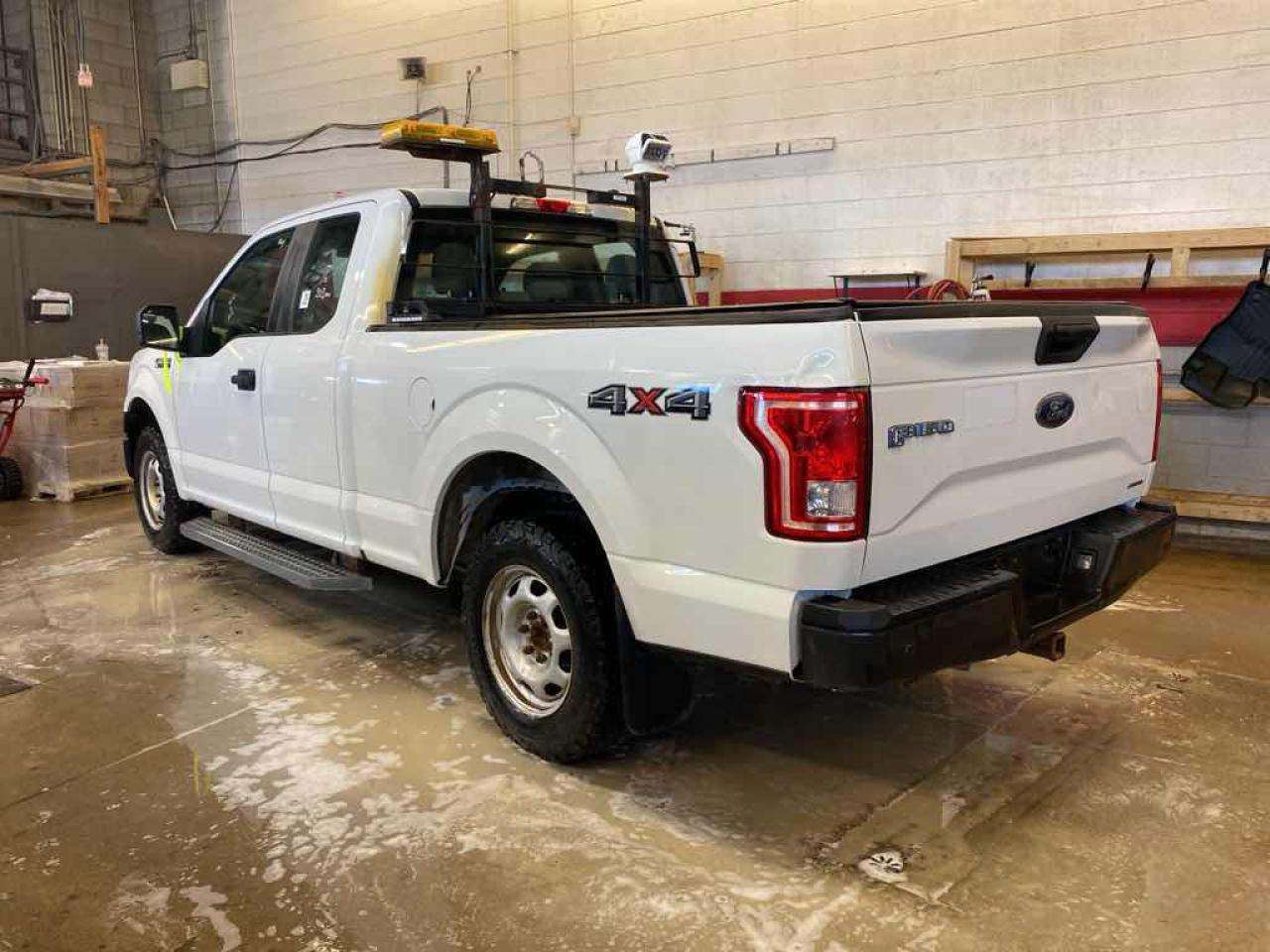 2016 Ford F-150 SUPER CAB - Photo #6