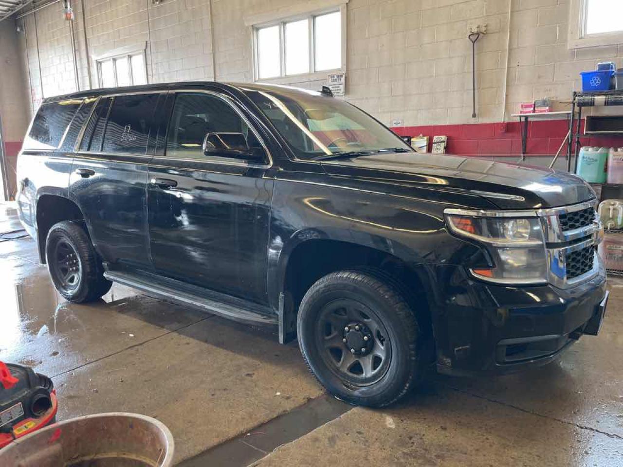 2017 Chevrolet Tahoe Police - Photo #3