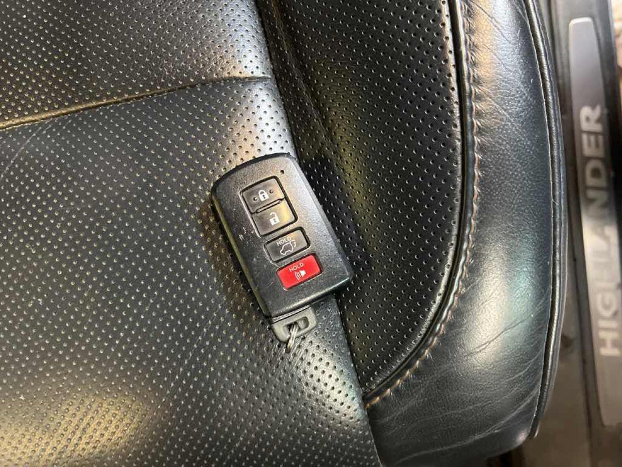 2015 Toyota Highlander HYBRID - Photo #11