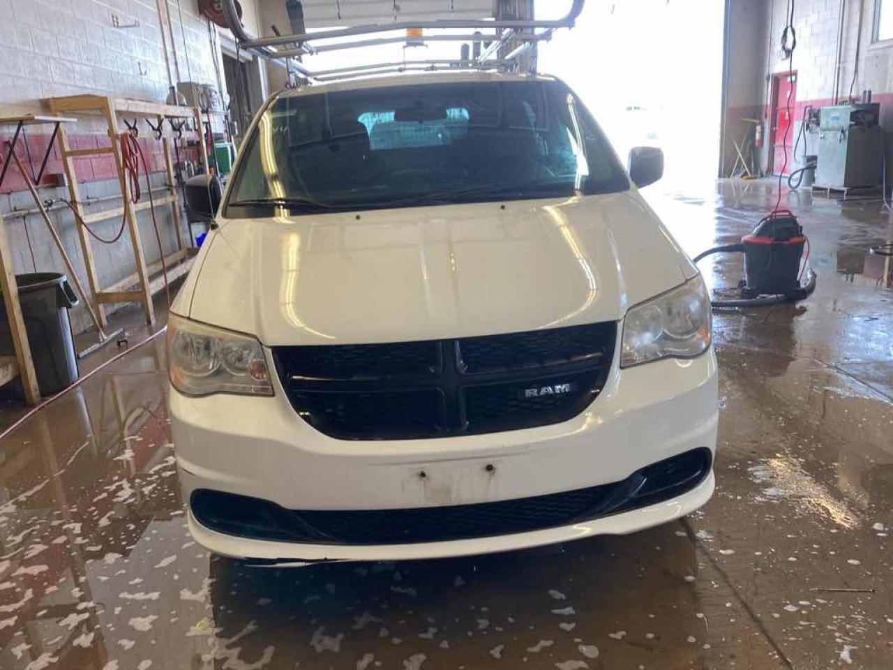 2014 RAM TRADESMAN  - Photo #2