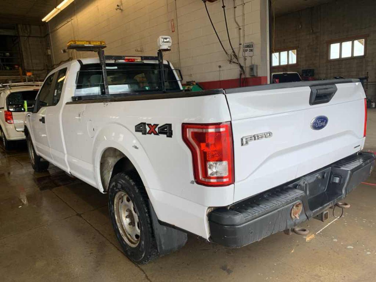 2016 Ford F-150 SUPER CAB - Photo #6