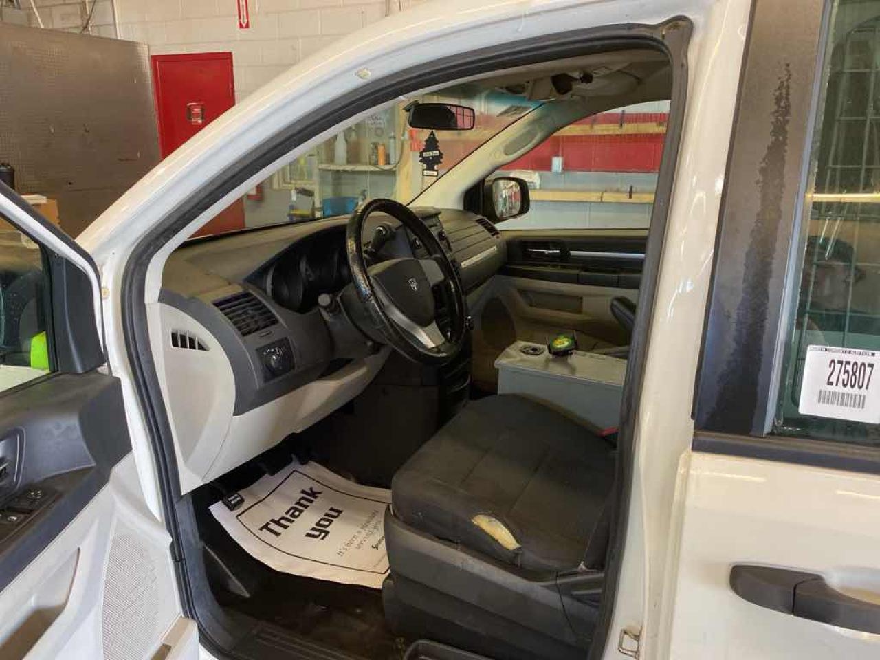 2010 Dodge Grand Caravan C. V - Photo #8