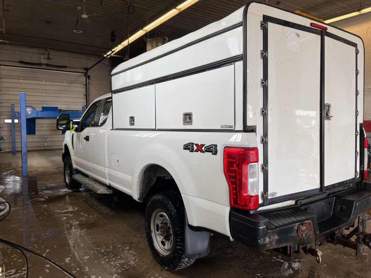 2017 Ford F-250 Super Duty - Photo #6