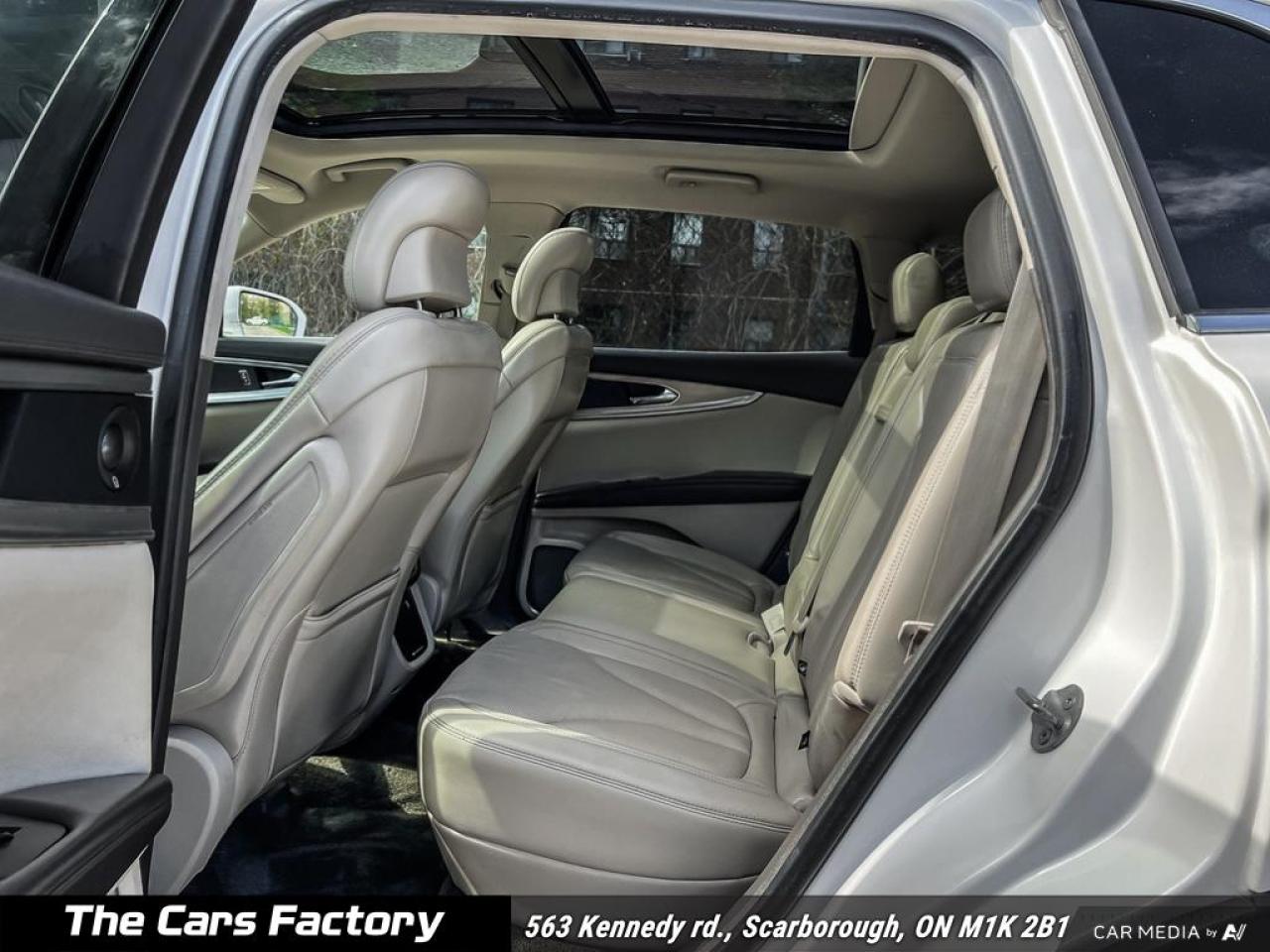 2016 Lincoln MKX Reserve AWD 1-Owner No Accident! - Photo #23