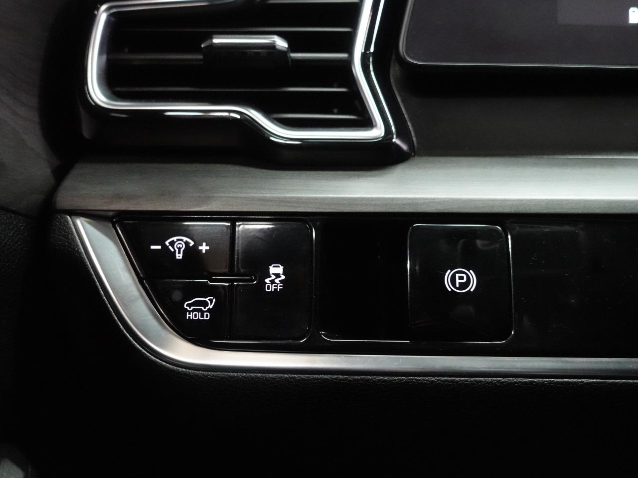 2023 Kia Sportage X-LINE LIMITED | AWD | Nav | Sunroof | CarPlay