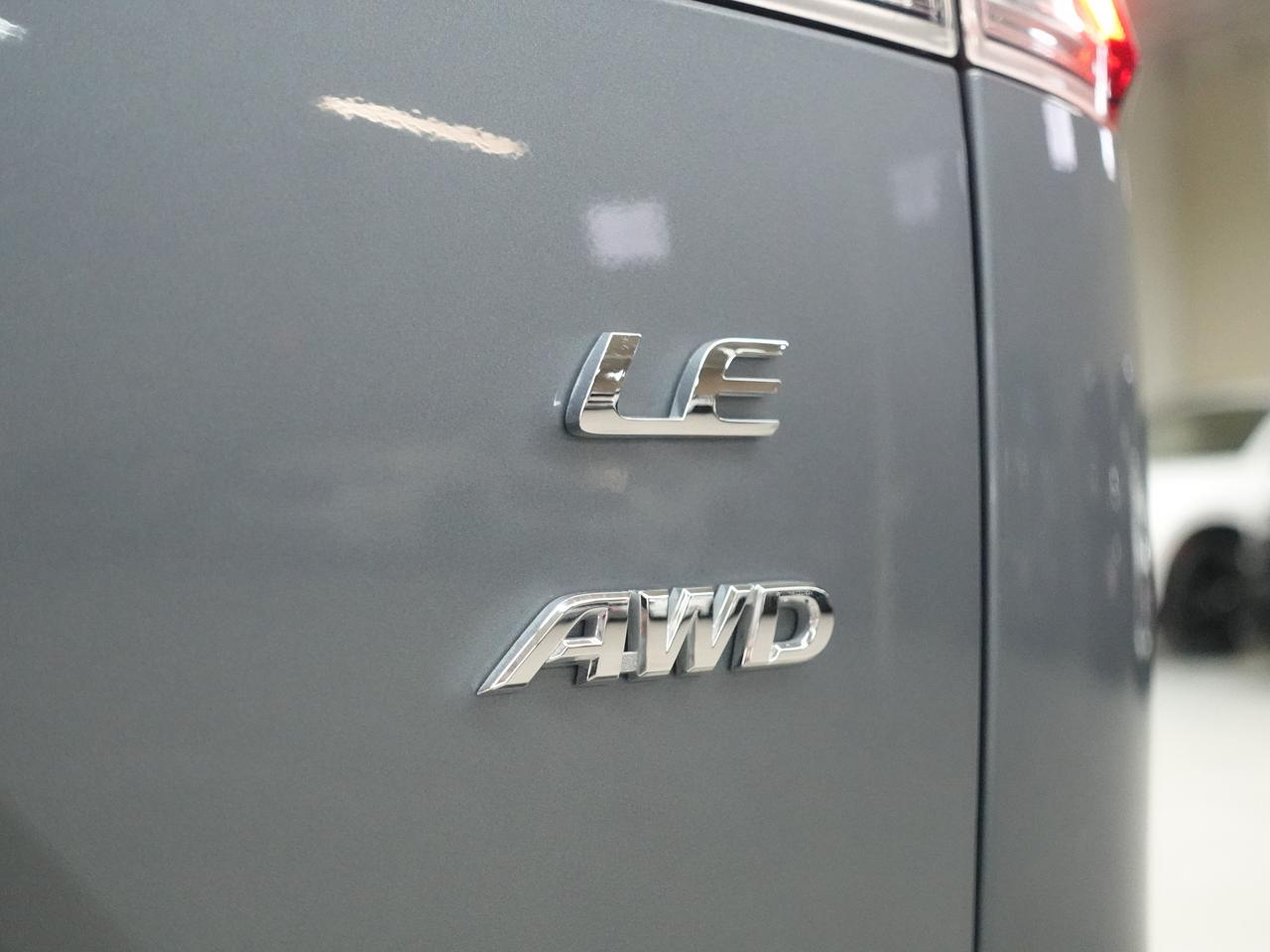 2023 Toyota Corolla Cross LE | AWD | LaneDep | Heated Steering | CarPlay Photo