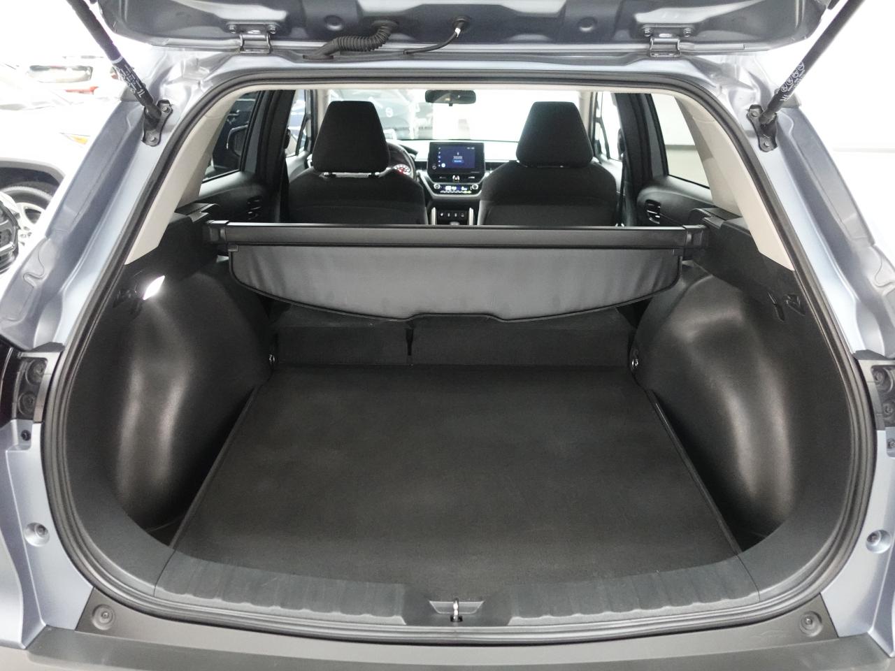 2023 Toyota Corolla Cross LE | AWD | LaneDep | Heated Steering | CarPlay