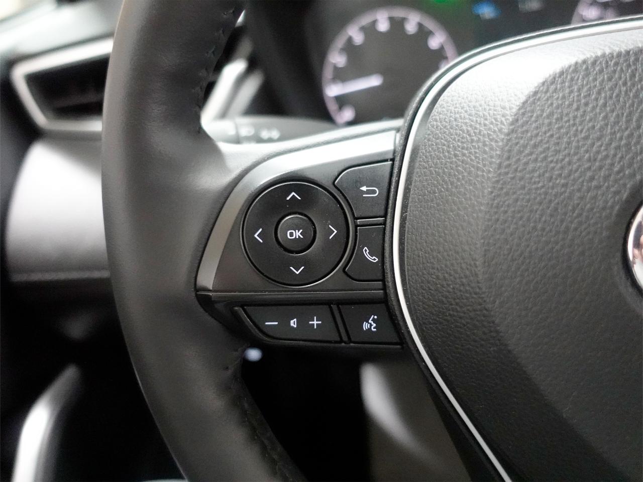 2023 Toyota Corolla Cross LE | AWD | LaneDep | Heated Steering | CarPlay