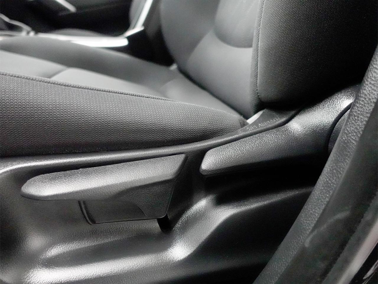 2023 Toyota Corolla Cross LE | AWD | LaneDep | Heated Steering | CarPlay Photo