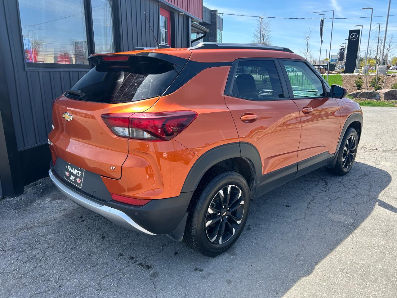 2022 Chevrolet TrailBlazer LT - Photo #3