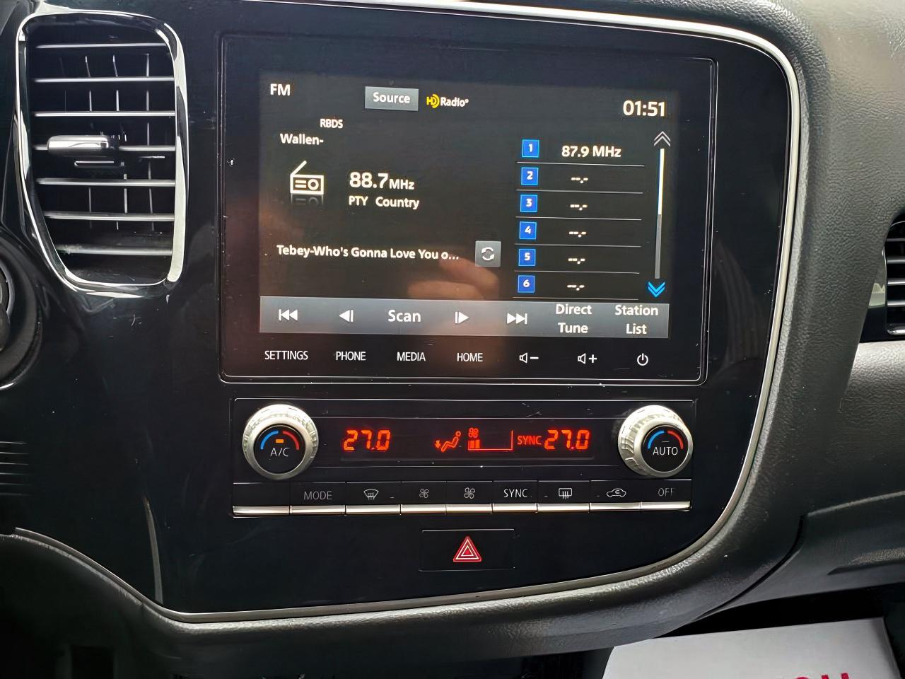 2020 Mitsubishi Outlander ES-AWD-7PASS THIRD ROW-REAR CAMERA-BLUETOOTH - Photo #11