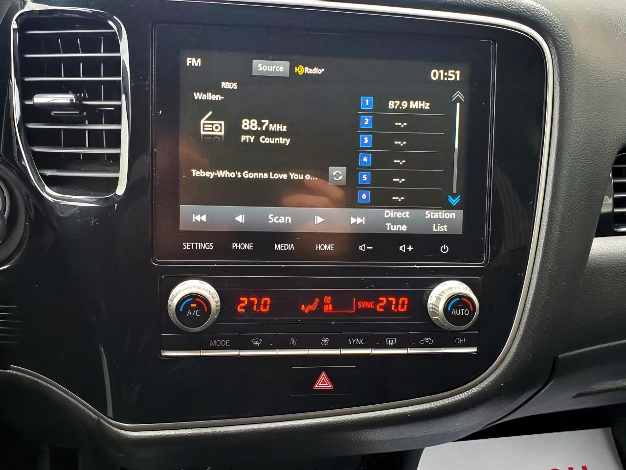 2020 Mitsubishi Outlander ES-AWD-7PASS THIRD ROW-REAR CAMERA-BLUETOOTH - Photo #11