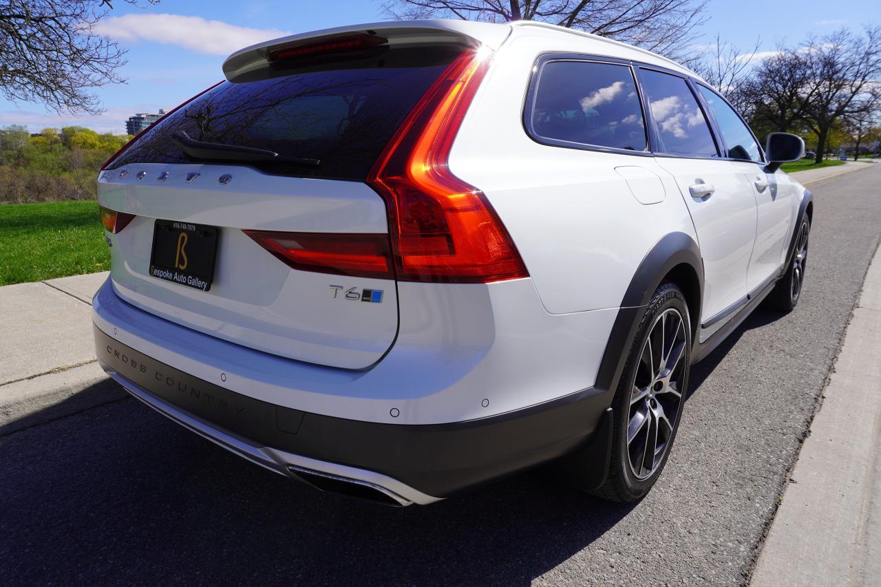 2018 Volvo V90 T6 CROSS COUNTRY / NO ACCIDENTS / WELL SERVICED Photo3