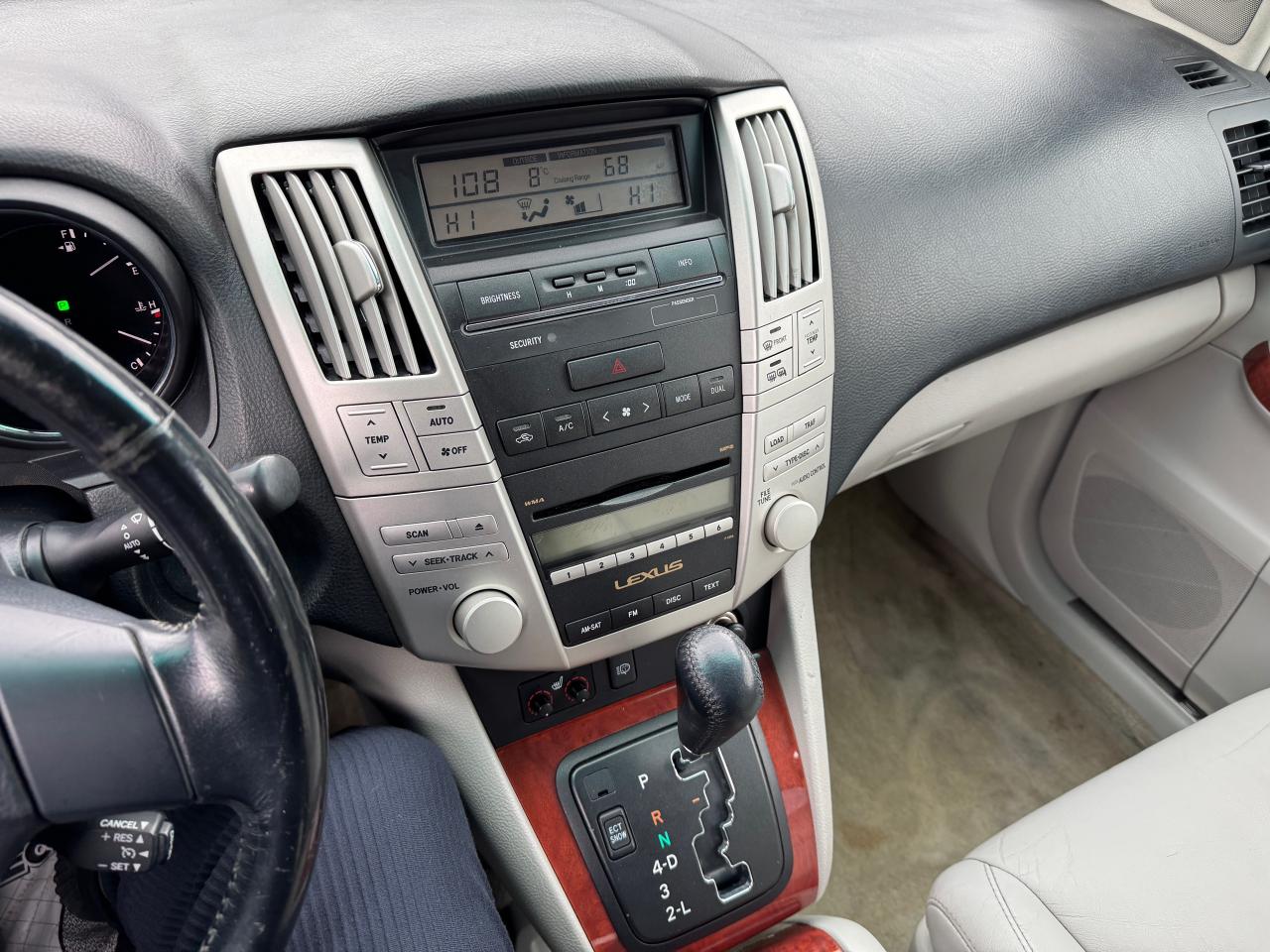 2009 Lexus RX 350 LUX - Photo #12