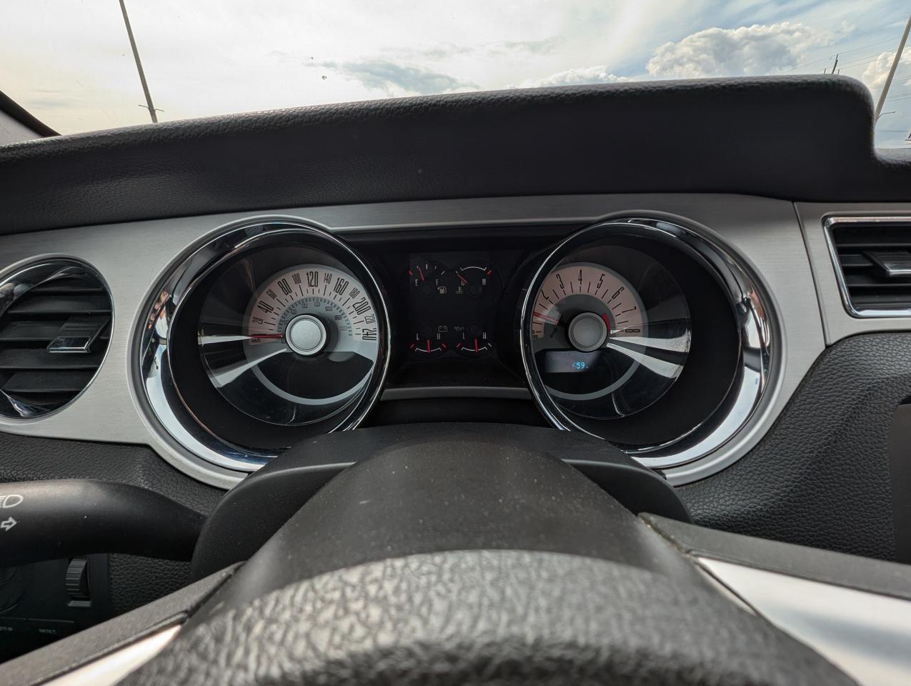 2010 Ford Mustang GT | Leather | Heated Seats - Photo #10