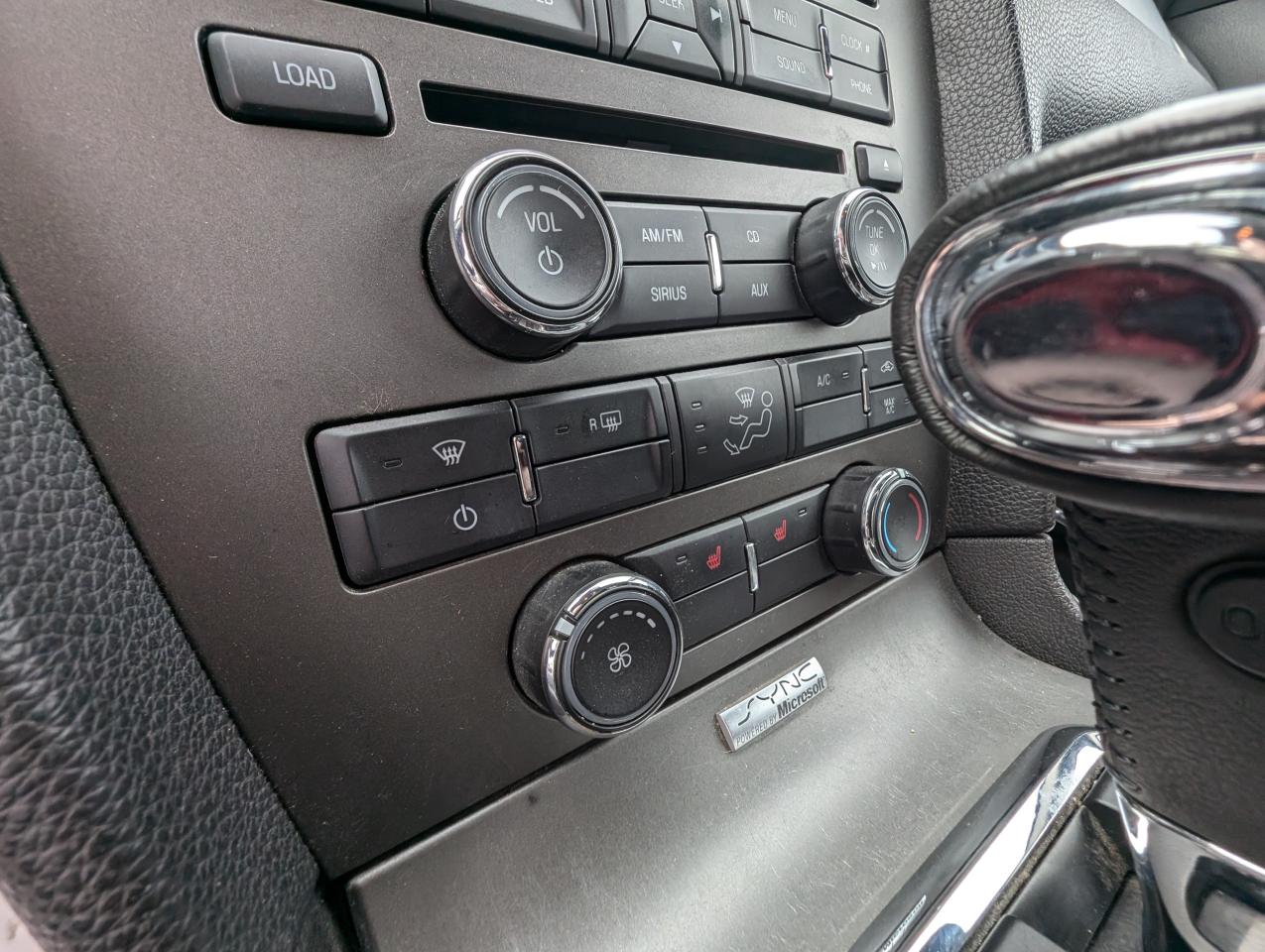 2010 Ford Mustang GT | Leather | Heated Seats - Photo #11