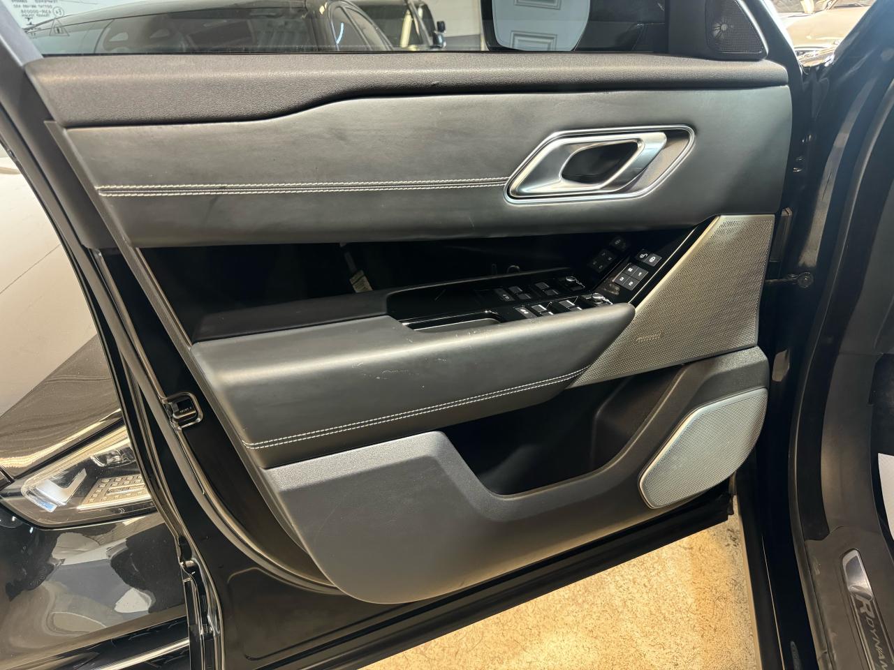 2018 Land Rover Range Rover Velar HSE|P180D|R-DYNAMIC|BACKUP|BSM|LKA|MASSAGE.|COOLED - Photo #12