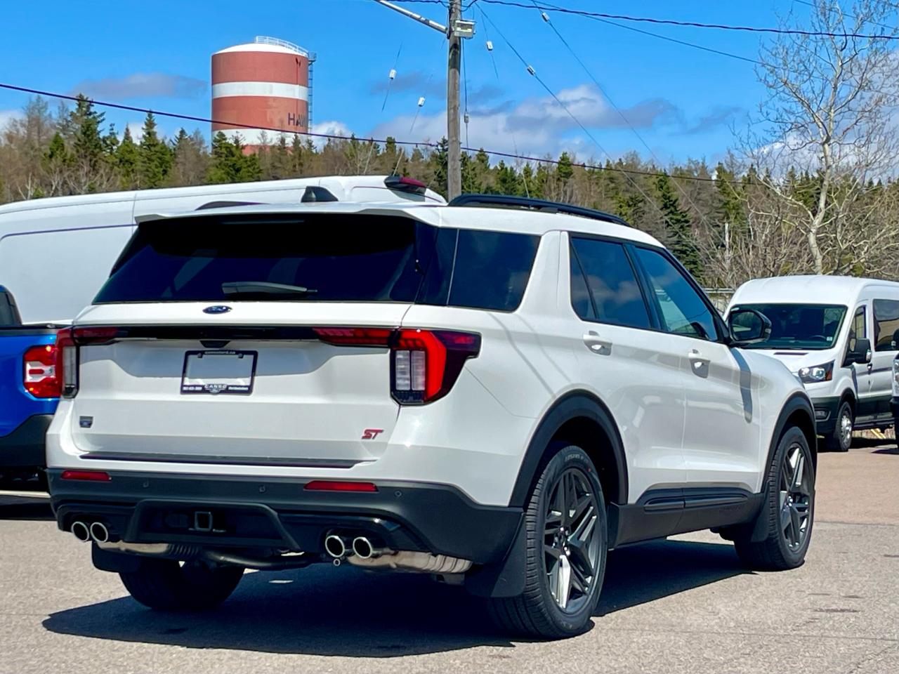 2025 Ford Explorer ST 4WD Photo3