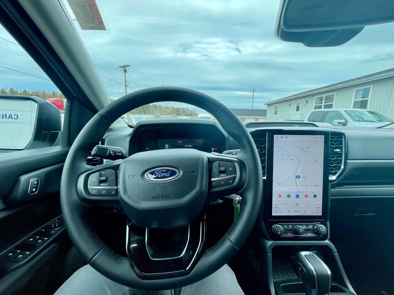 2025 Ford Ranger XLT 4WD SUPERCREW 5' BOX Photo5
