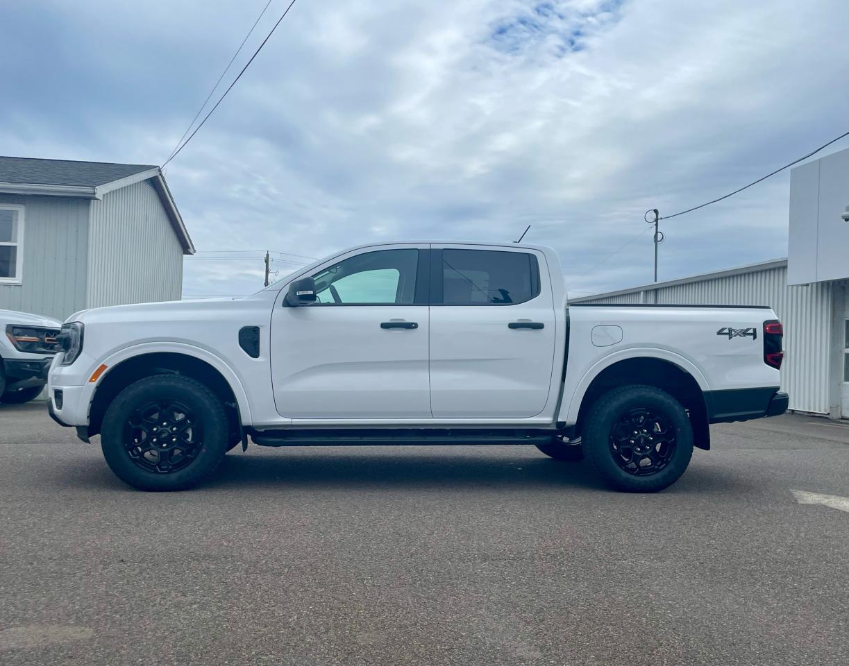 2025 Ford Ranger XLT 4WD SUPERCREW 5' BOX Photo5