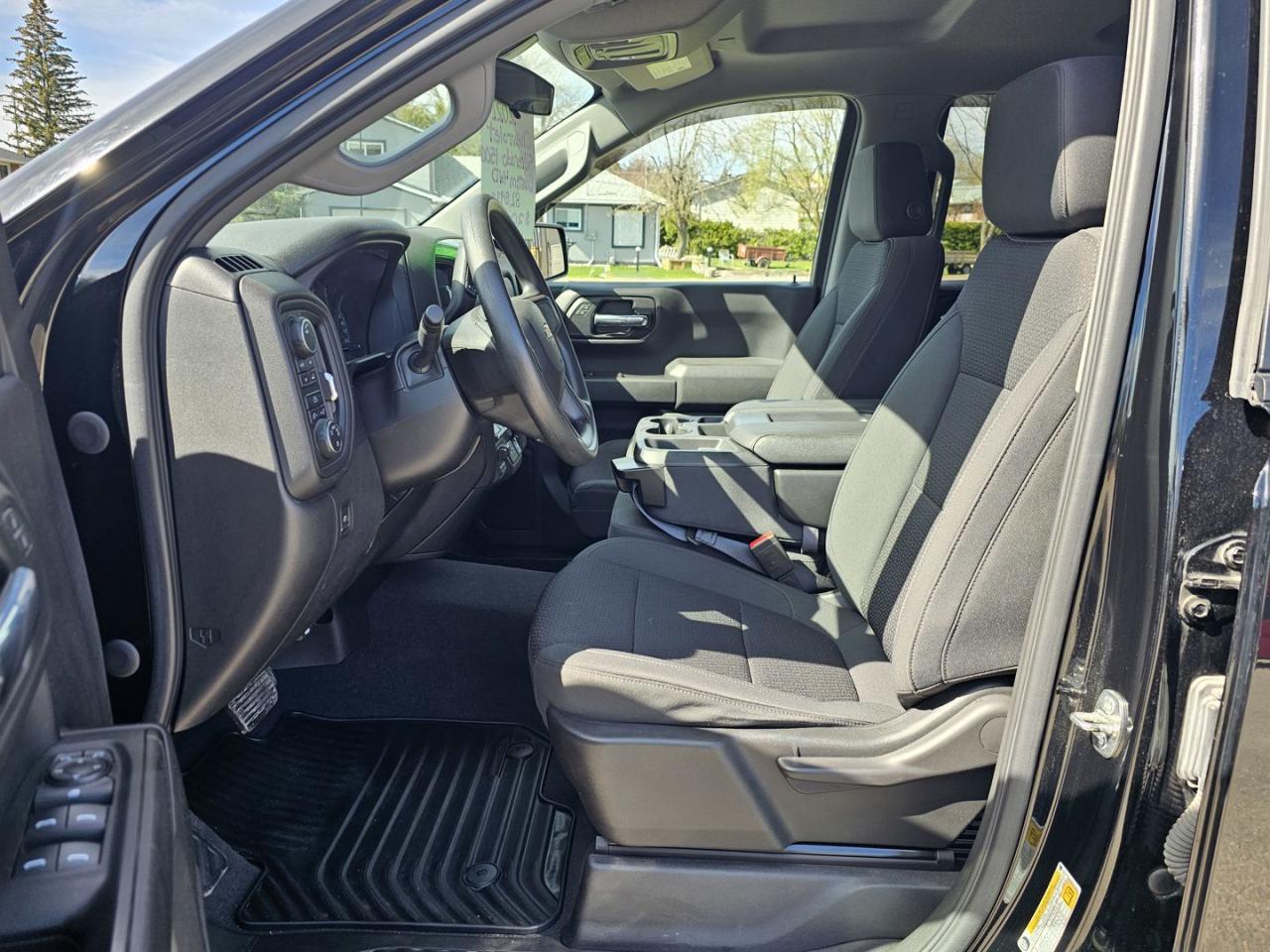 2021 Chevrolet Silverado 1500 Custom Double Cab 4WD 2.7L Turbo - Photo #13