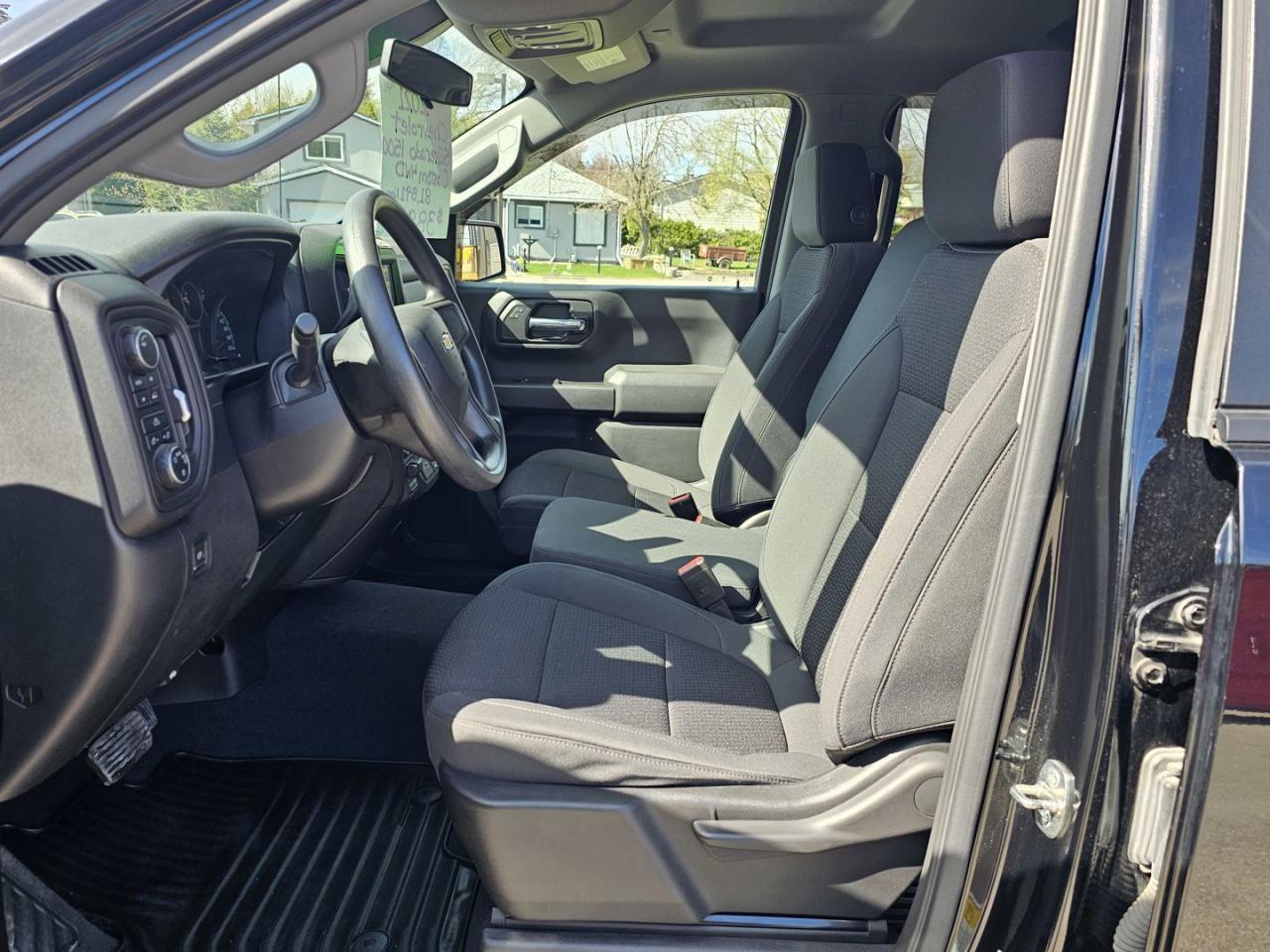2021 Chevrolet Silverado 1500 Custom Double Cab 4WD 2.7L Turbo - Photo #15