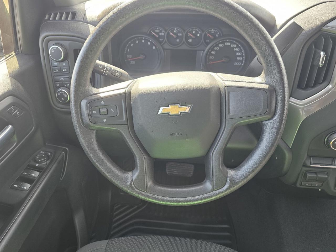 2021 Chevrolet Silverado 1500 Custom Double Cab 4WD 2.7L Turbo - Photo #19