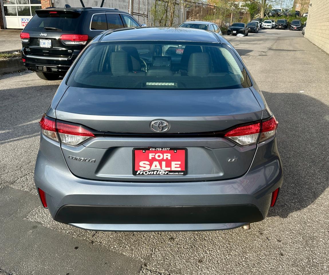 2022 Toyota Corolla LE UPGRADE Photo4