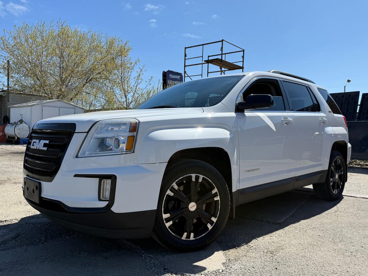 2017 GMC Terrain SLE-2 AWD *SAFETY INCL*FINANCING AVAI* - Photo #2