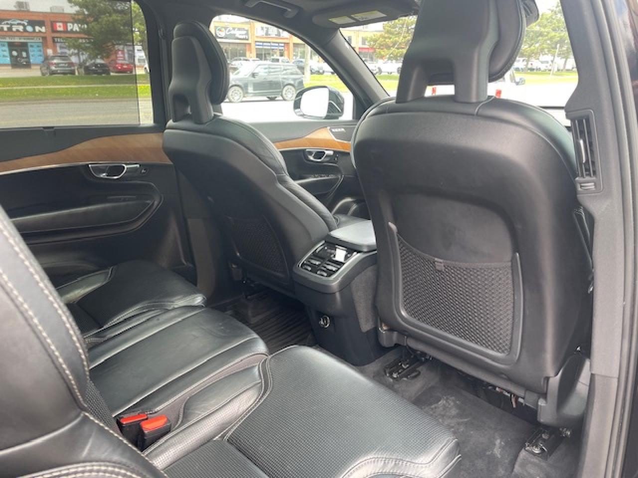 2018 Volvo XC90 T6 T6 INSCRIPTION / NAVIAGATION / PANORAMIC SUNROOF - Photo #29