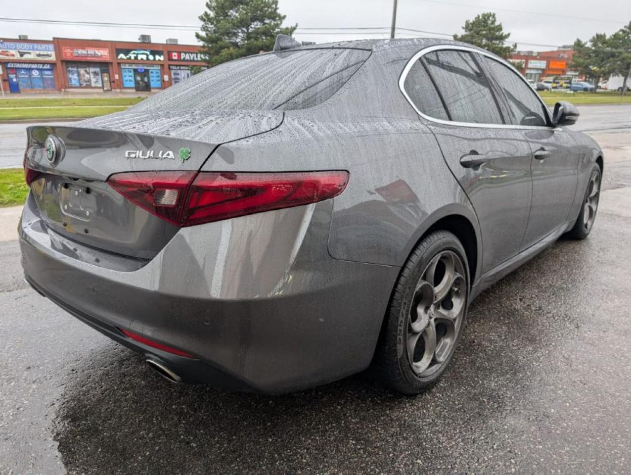 2017 Alfa Romeo Giulia Q4 - Photo #5