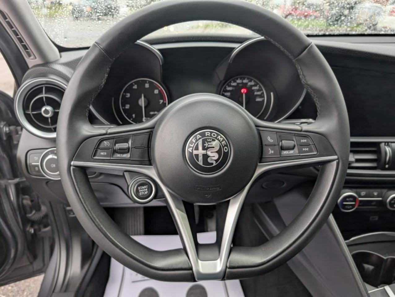 2017 Alfa Romeo Giulia Q4 - Photo #18