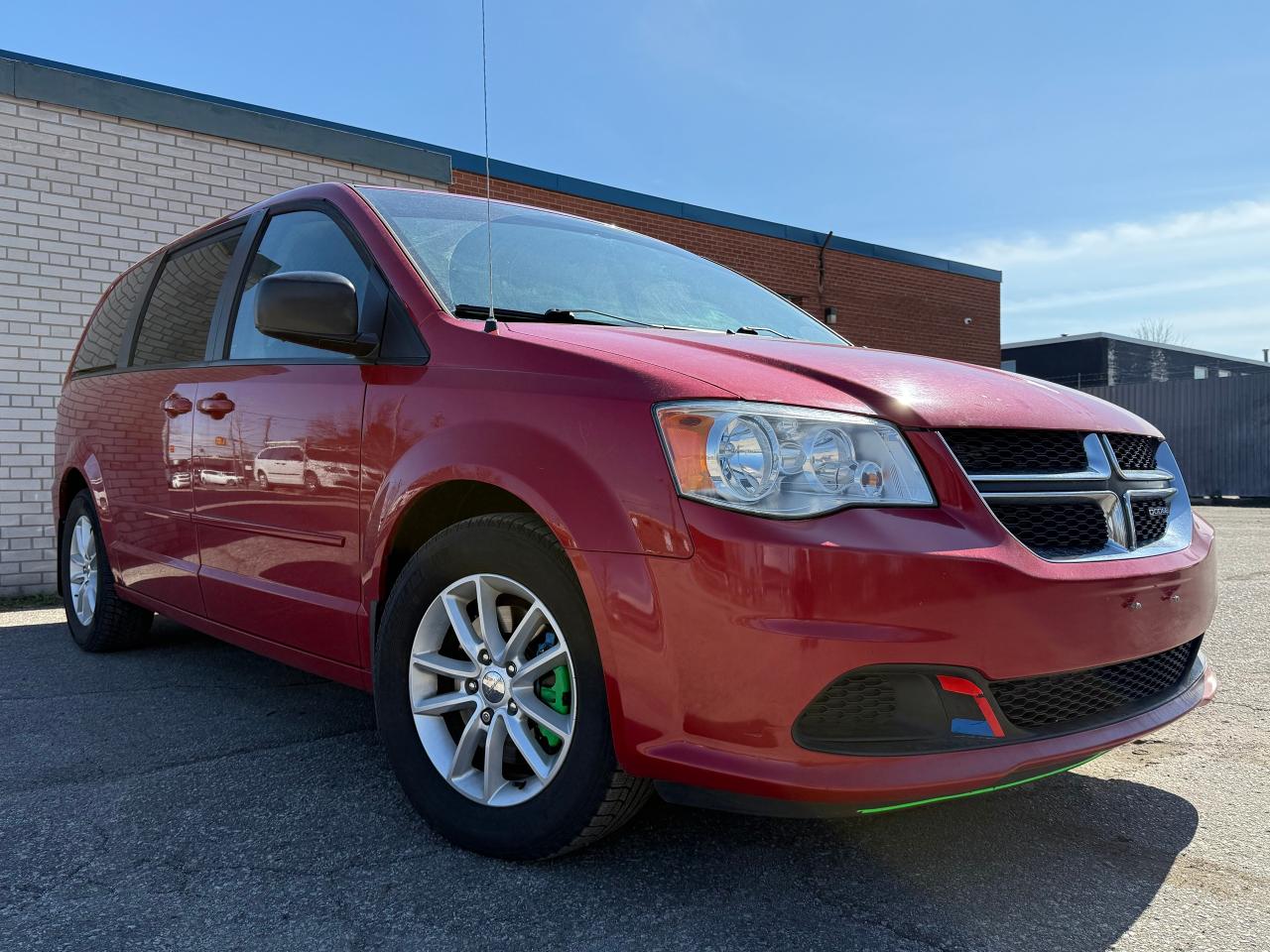 Used 2015 Dodge Grand Caravan SXT *SAFETY INCL*STOW N GO*FINANCING AVA* for sale in North York, ON