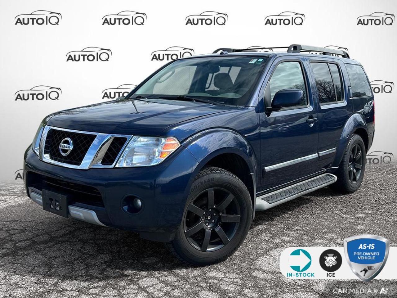 Used 2012 Nissan Pathfinder LE for sale in Oakville, ON