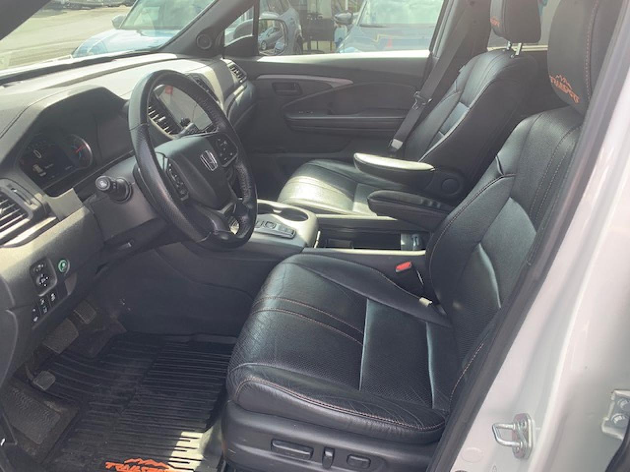 2022 Honda Pilot TrailSport Photo4