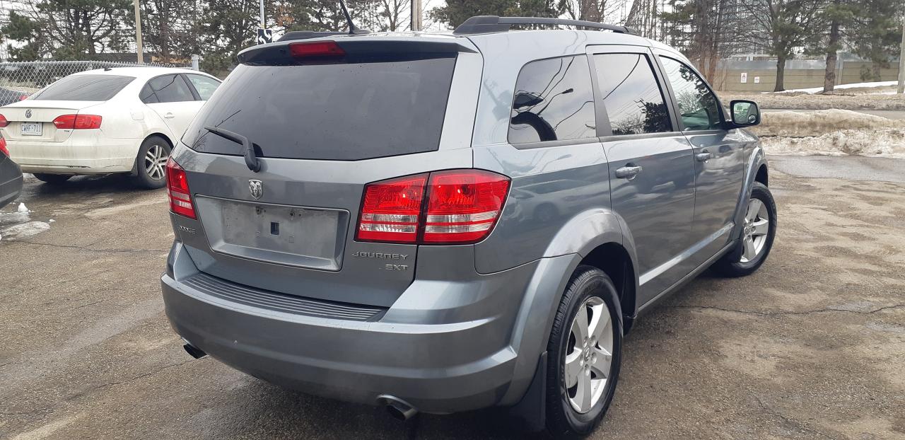 2010 Dodge Journey SXT 7 PASS. - Photo #4