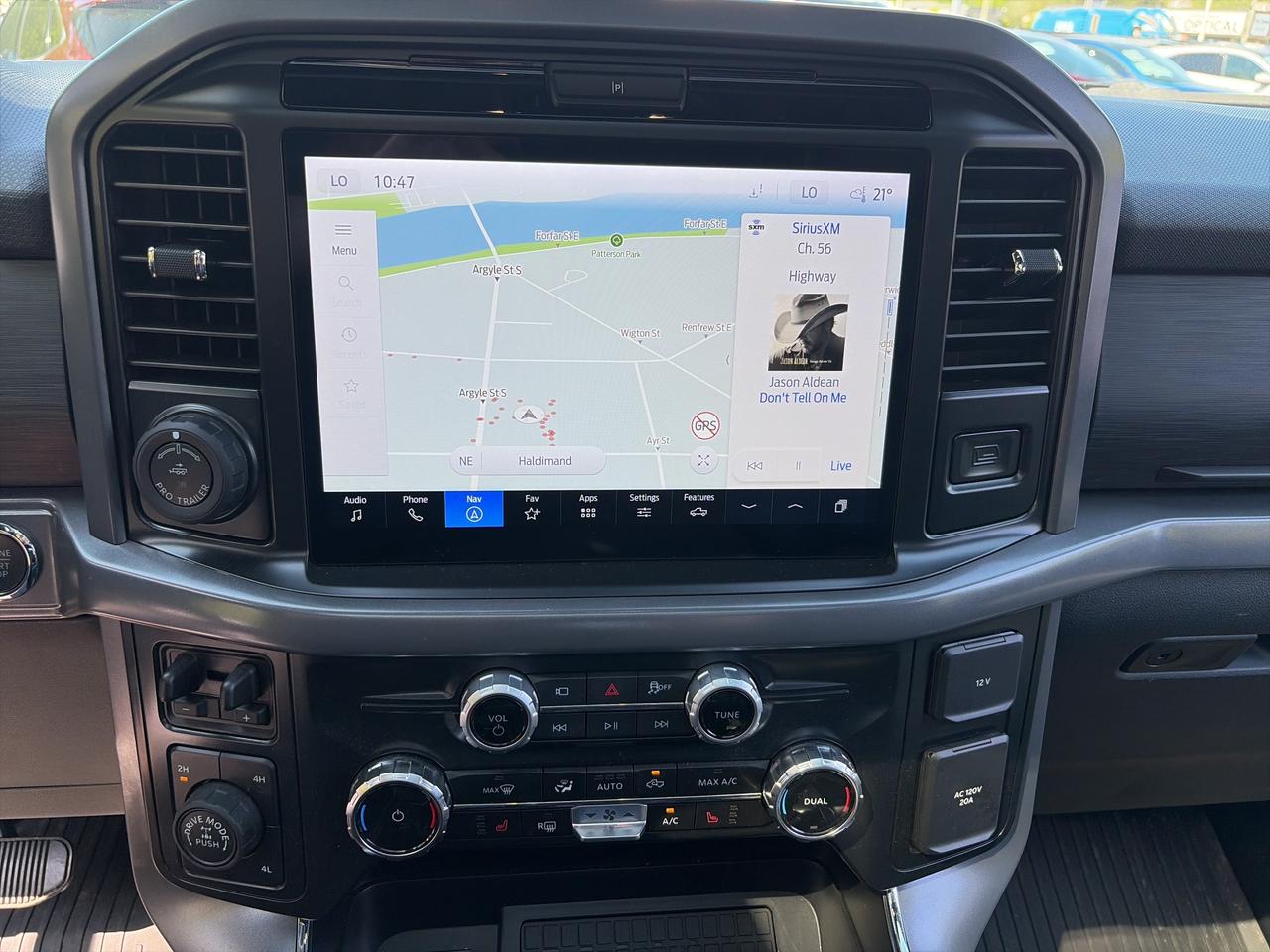 2025 Ford F-150 XLT  - Sunroof - Tow Package - Bed Liner Photo