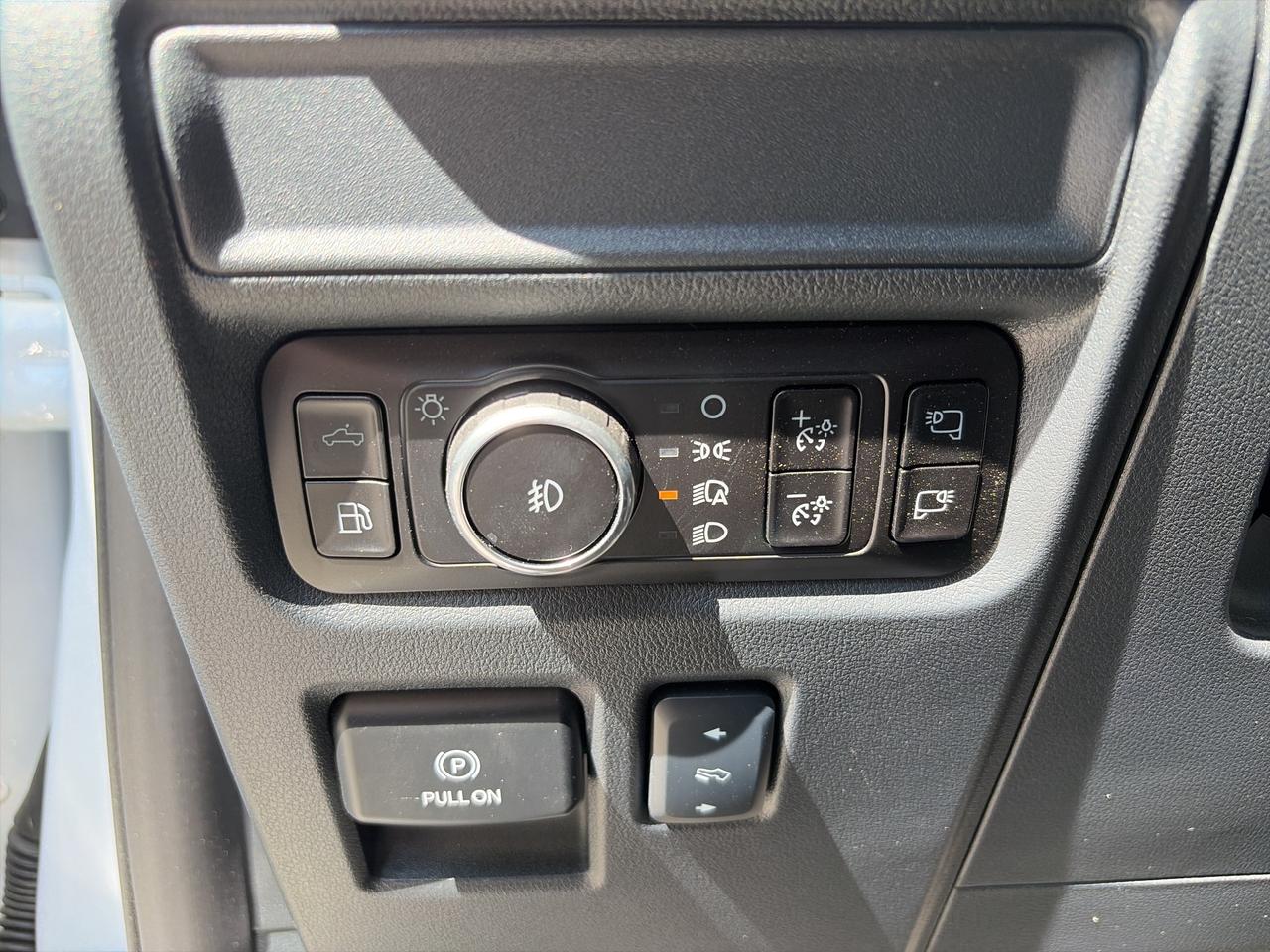 2025 Ford F-150 XLT  - Sunroof - Tow Package - Bed Liner Photo