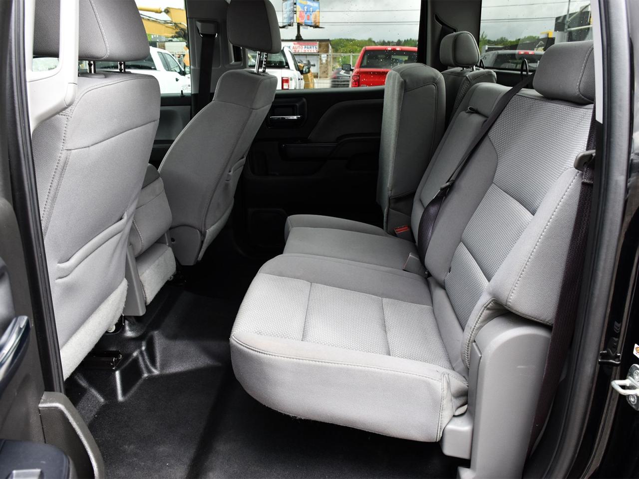 2017 Chevrolet Silverado 1500 WT Crew Cab 4x4 ~Camera ~Bluetooth ~Alloys ~A/C Photo