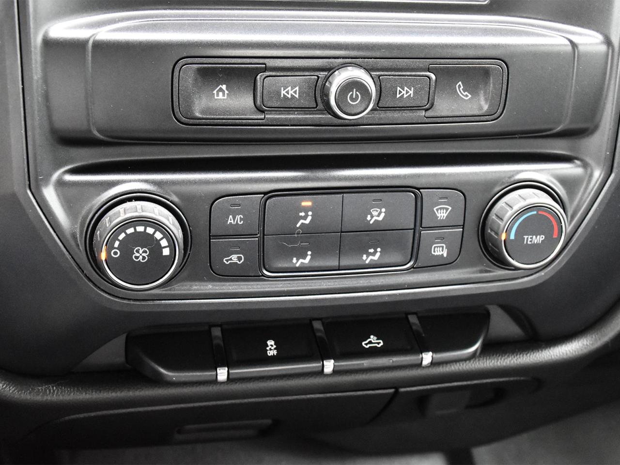 2017 Chevrolet Silverado 1500 WT Crew Cab 4x4 ~Camera ~Bluetooth ~Alloys ~A/C Photo