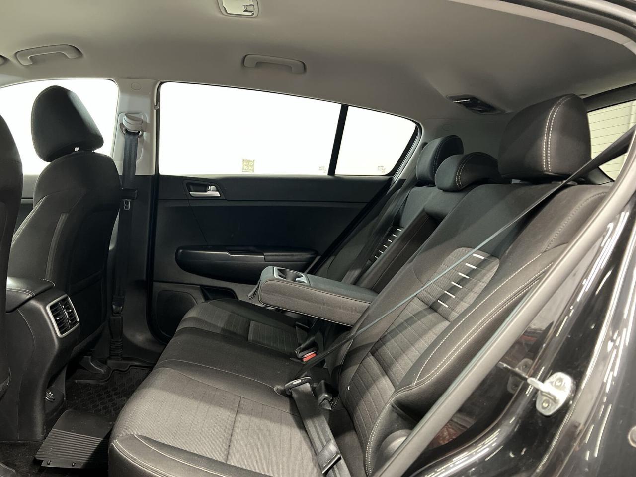 2017 Kia Sportage AWD EX| LOW KMS| HTD SEATS| CARPLAY|18IN ALLOYS Photo