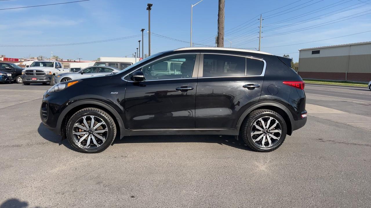 2017 Kia Sportage AWD EX| LOW KMS| HTD SEATS| CARPLAY|18IN ALLOYS Photo
