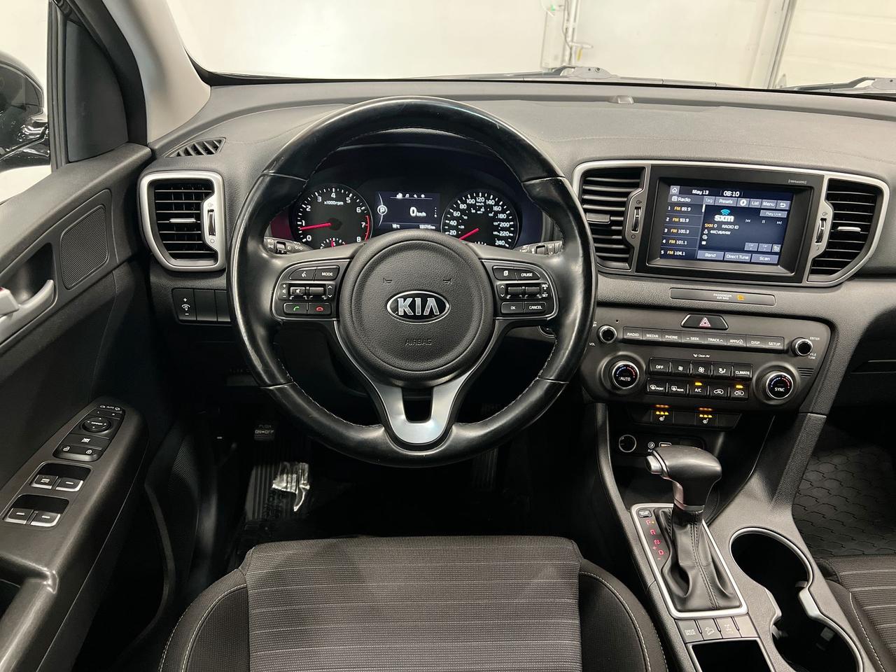 2017 Kia Sportage AWD EX| LOW KMS| HTD SEATS| CARPLAY|18IN ALLOYS Photo